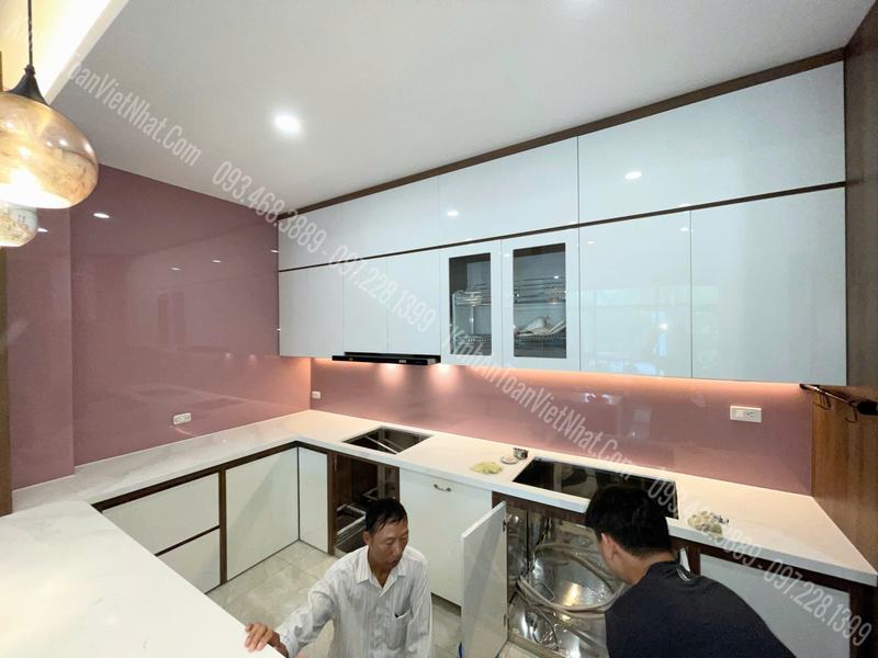 CTTB Kính Ốp Bếp màu Hồng Kim Sa láp đặt tại Foresa Xuân Phương – Nam Từ Liêm